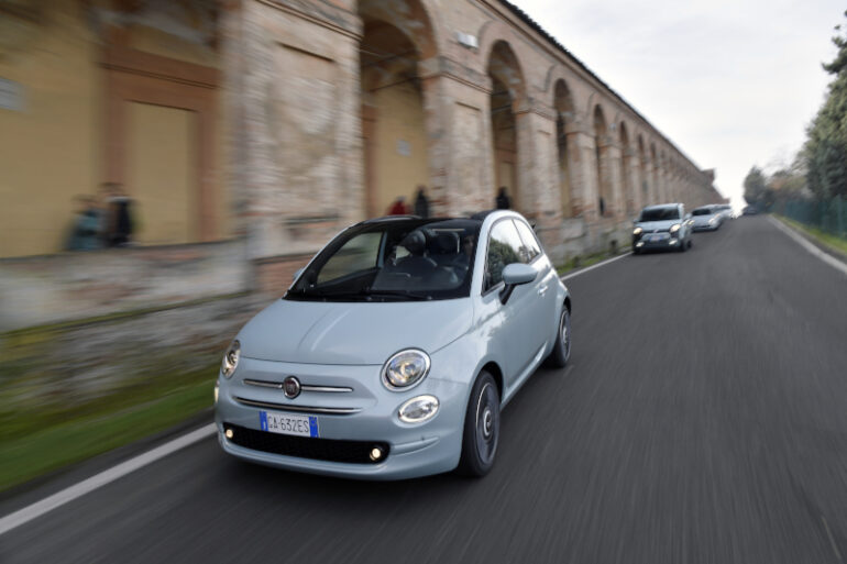 Fiat 500 Ibrida