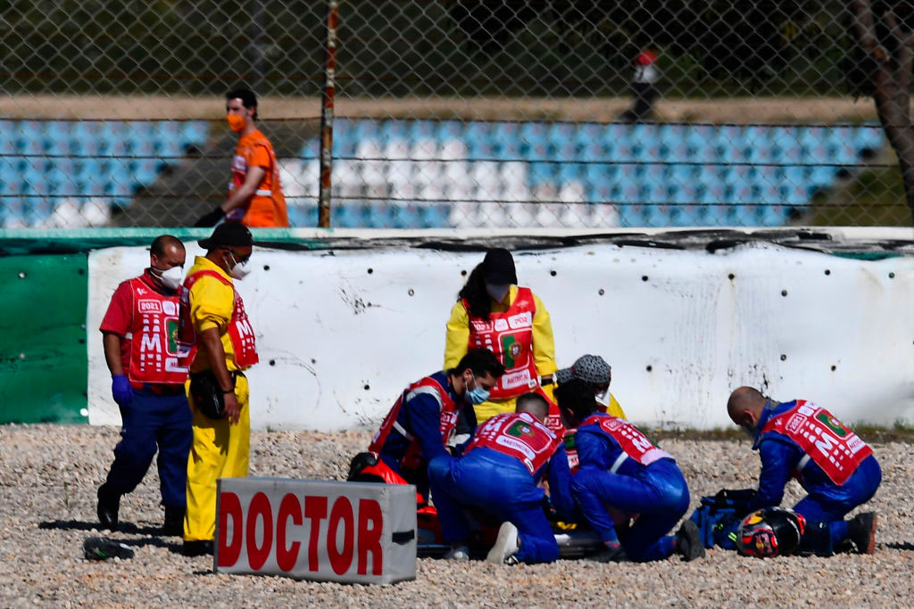 Jorge Martin soccorso dopo l'incidente a Portimao 2021