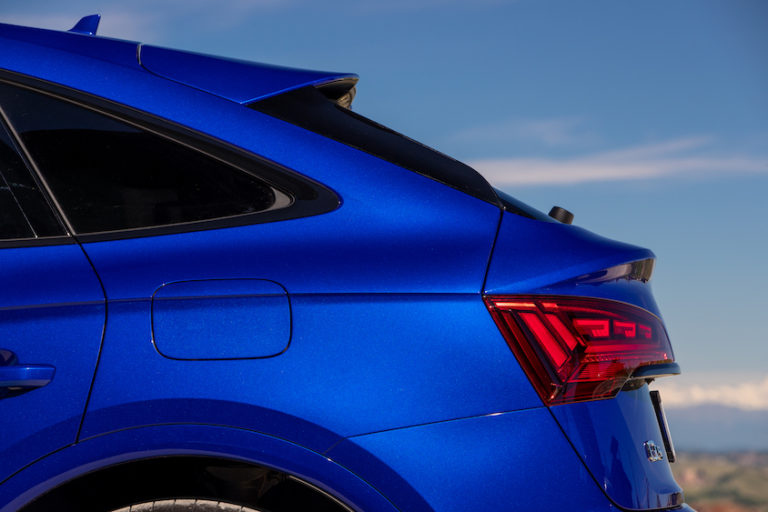 Audi Q5 Sportback, al volante del SUV Coupé dei Quattro Anelli