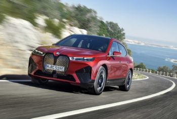 BMW iX opinioni e recensioni degli esperti