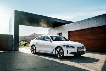 BMW i4 opinioni e recensioni degli esperti