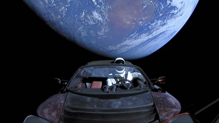 La Tesla Roadster ha percorso oltre 3 miliardi di chilometri nello spazio Tesla Roadster
