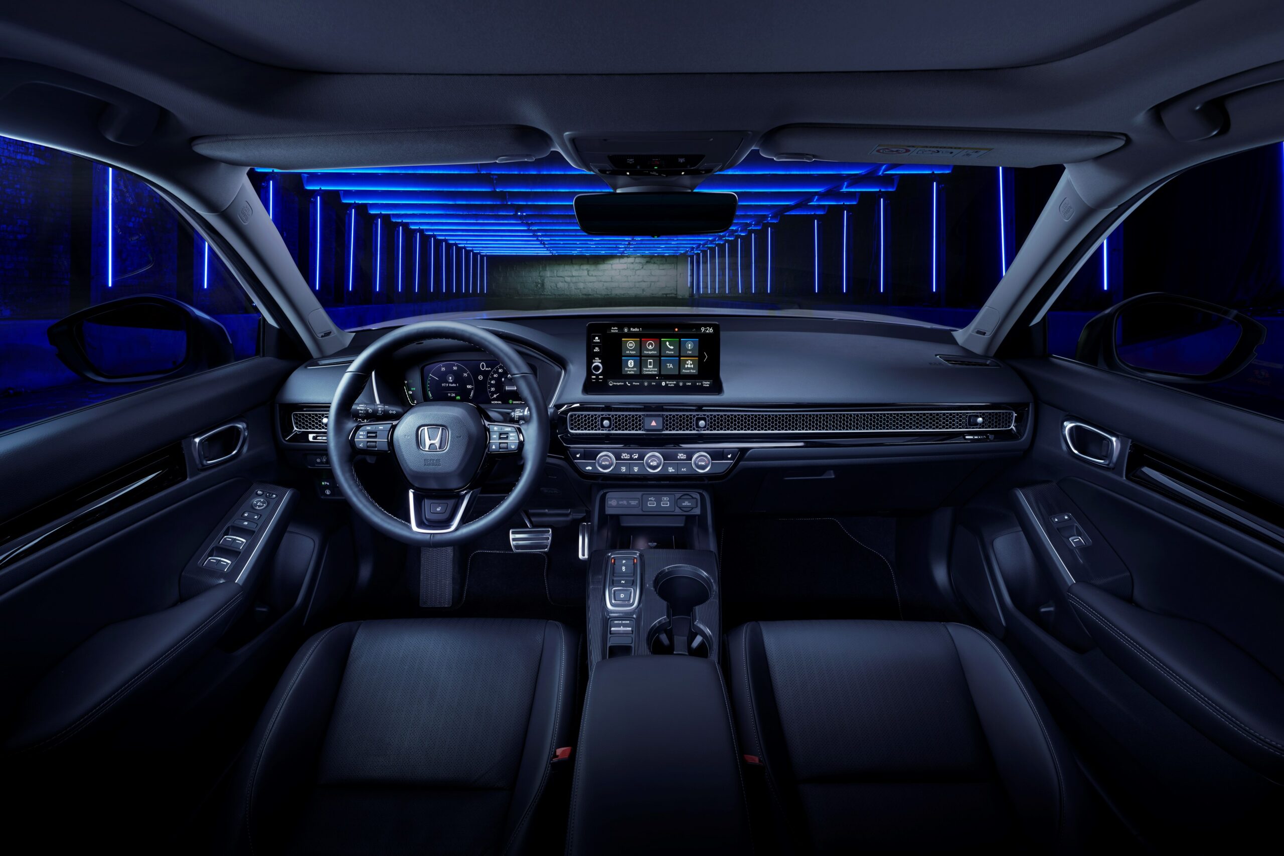 367076 La nuova Honda CIVIC e HEV offre efficienza e prestazioni eccezionali scaled