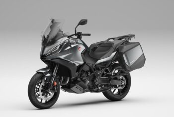 Honda NT1100 opinioni e recensioni degli esperti