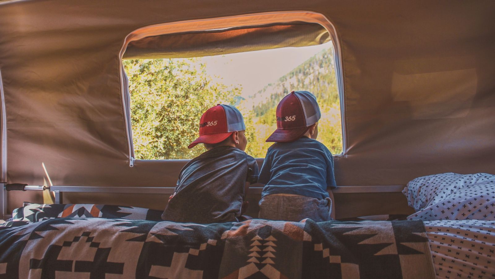 gosun and camp365 team up to show the glamping industry how things can and should be 10