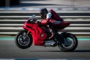 DUCATI PANIGALE V4S ACTION 038 UC355463 High