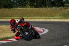 MY23 Ducati Monster SP 66 UC426904 Mid