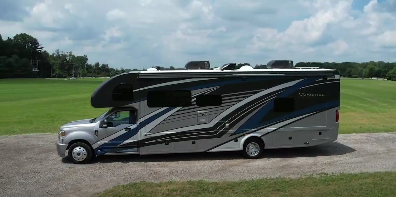 2023 thor magnitude super c has it all great for full time rv living 1