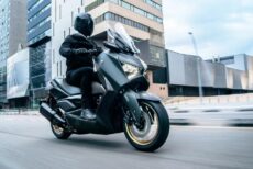 Yamaha XMax 300 und XMax 300 Tech Max 2023 169Gallery 5dead953 1947763
