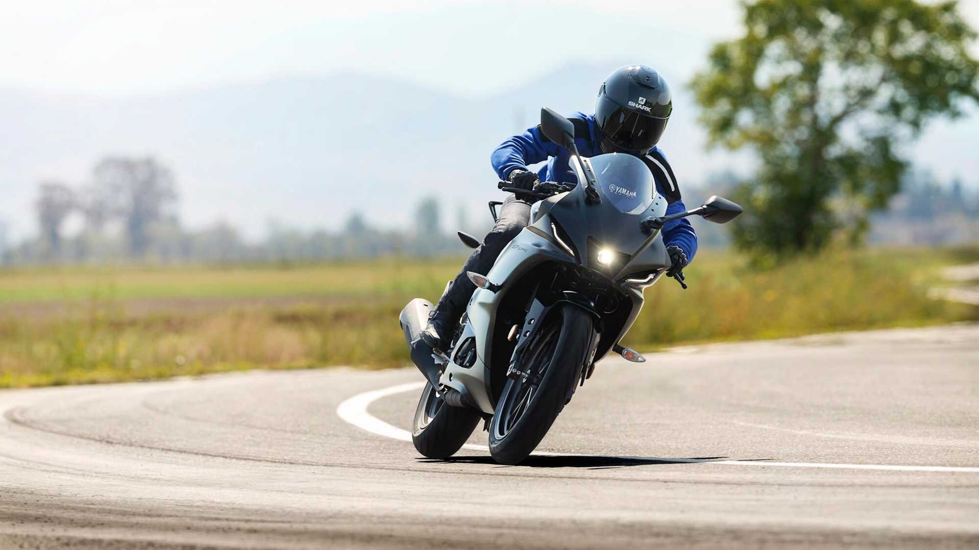 2023 yamaha yzf r125 road