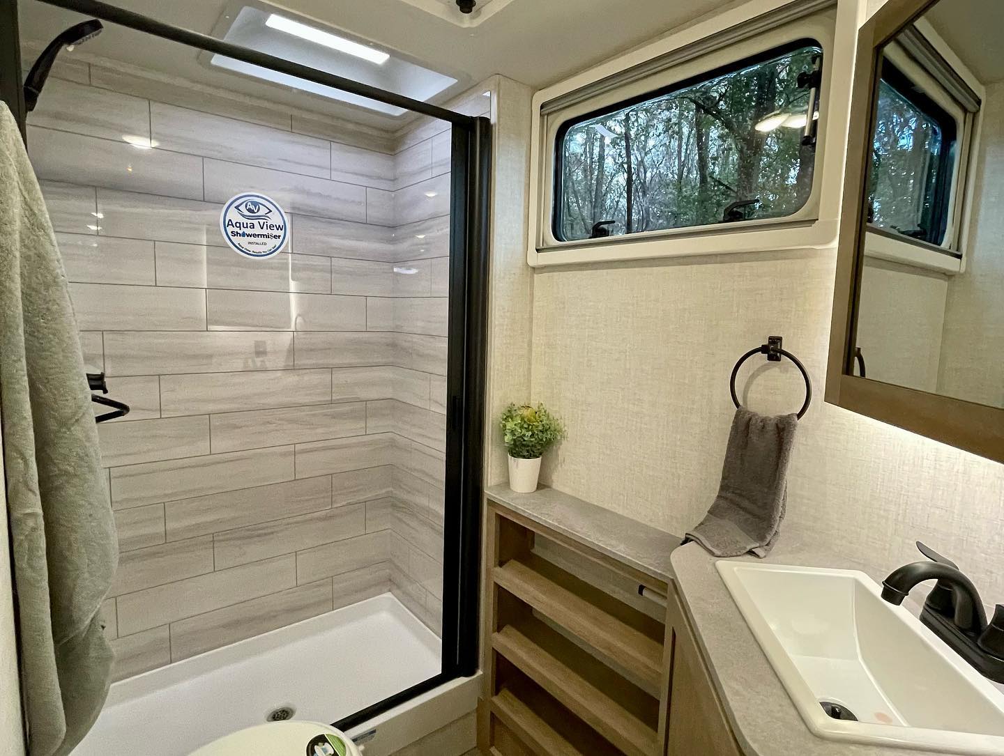 ember s overland series caters to a different niche of the rv industry and it may pay off 18 1