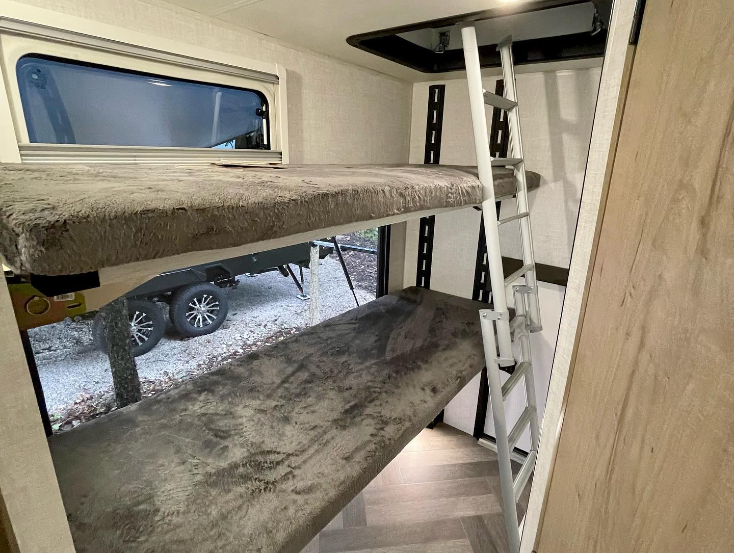 ember s overland series caters to a different niche of the rv industry and it may pay off 19 1