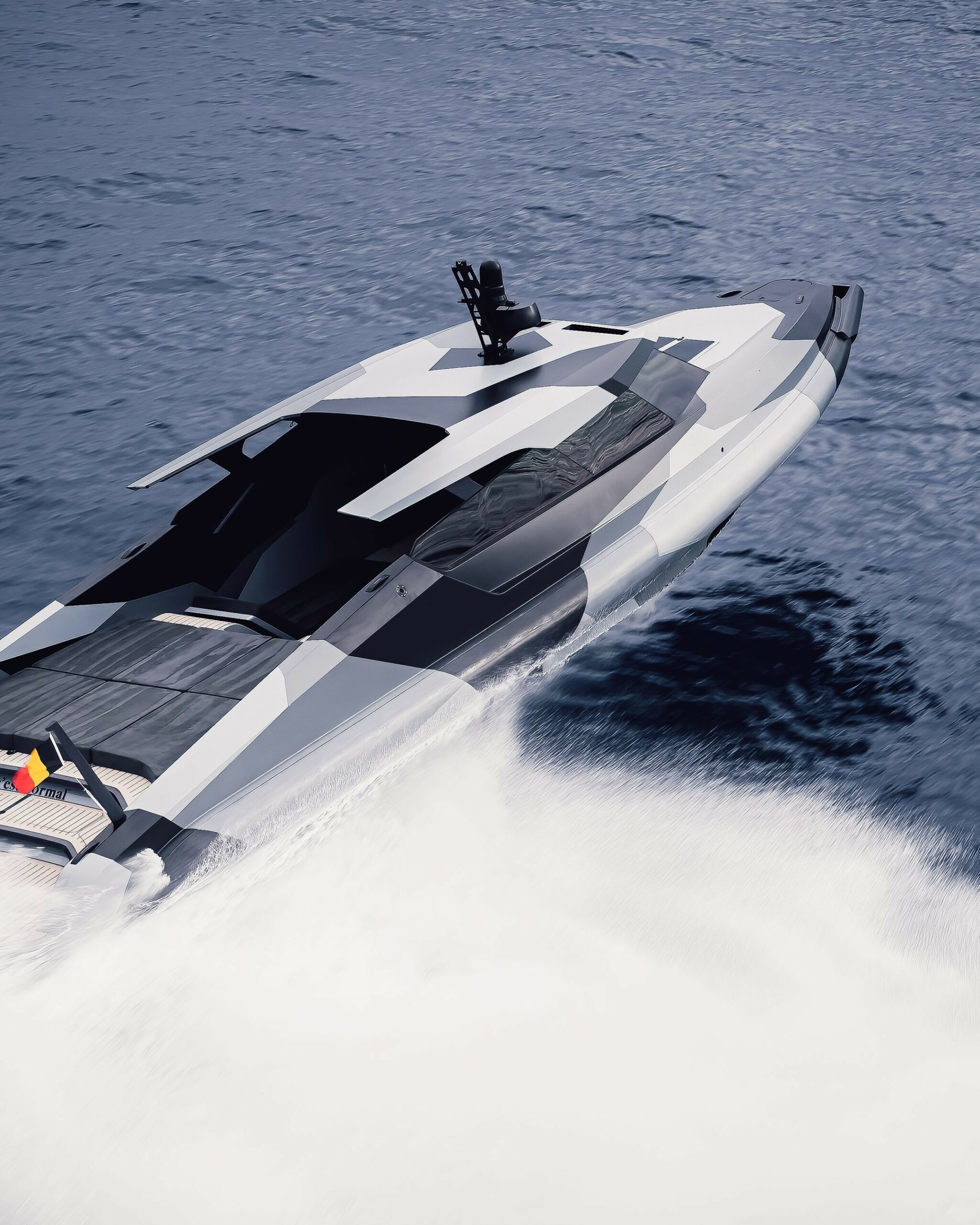 Bernico Powerboats realizza il RIB di lusso più veloce al mondo