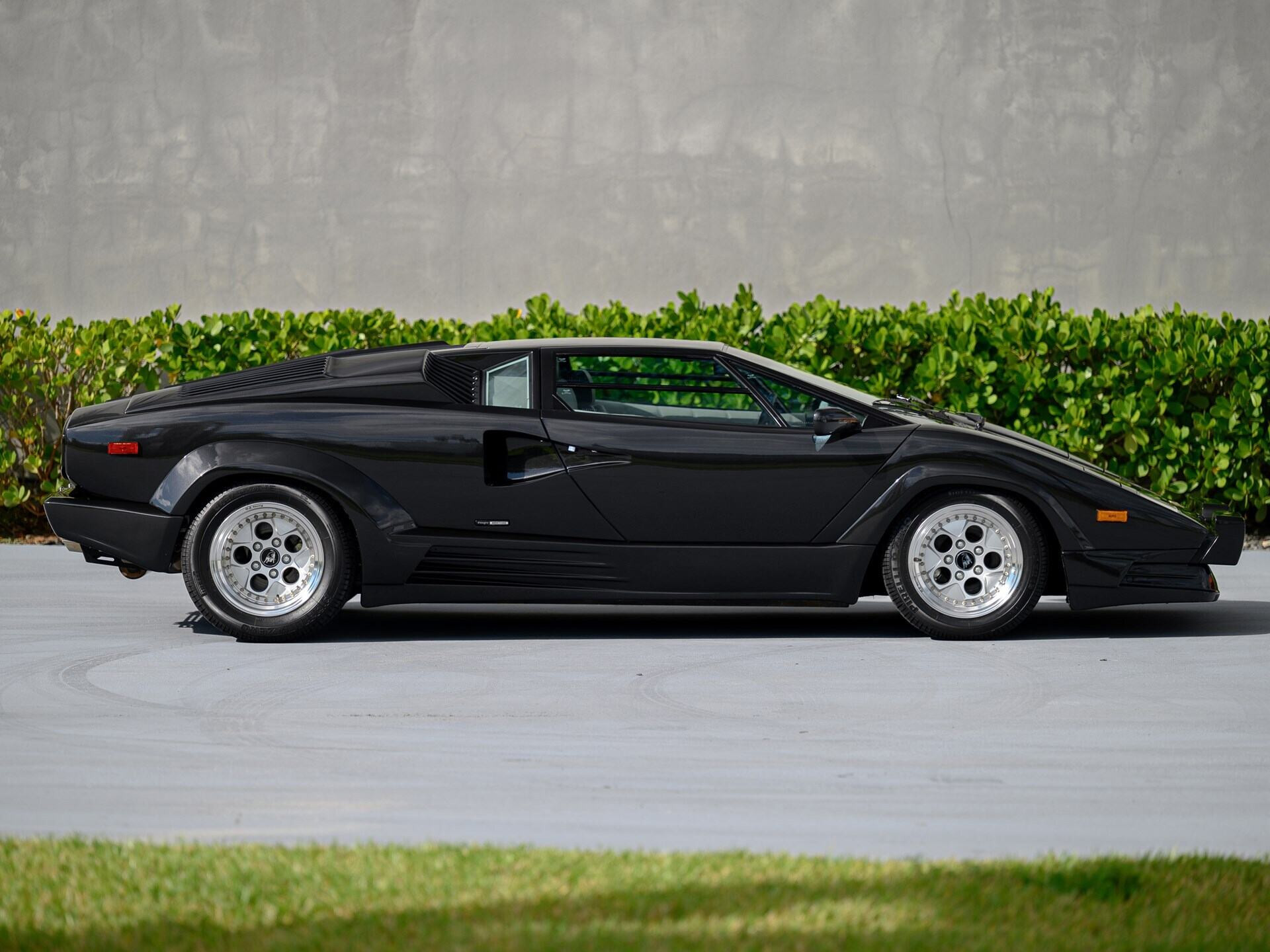 1990 lamborghini countach 25th anniversary edition photo credit rm sothebys 100872725 h
