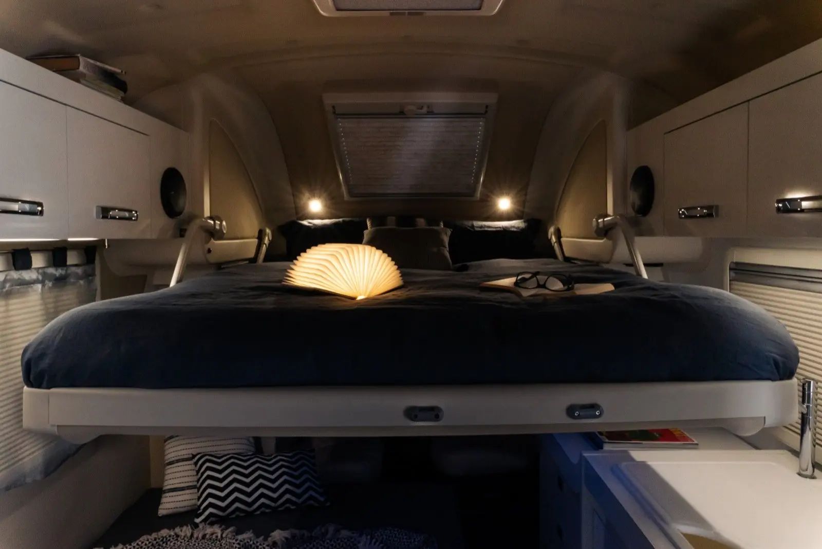 Oasi 540 drop down double bed mini camper