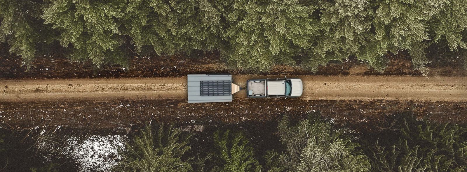 roam is a tiny room on wheels designed to offer everything needed for off grid adventures 3