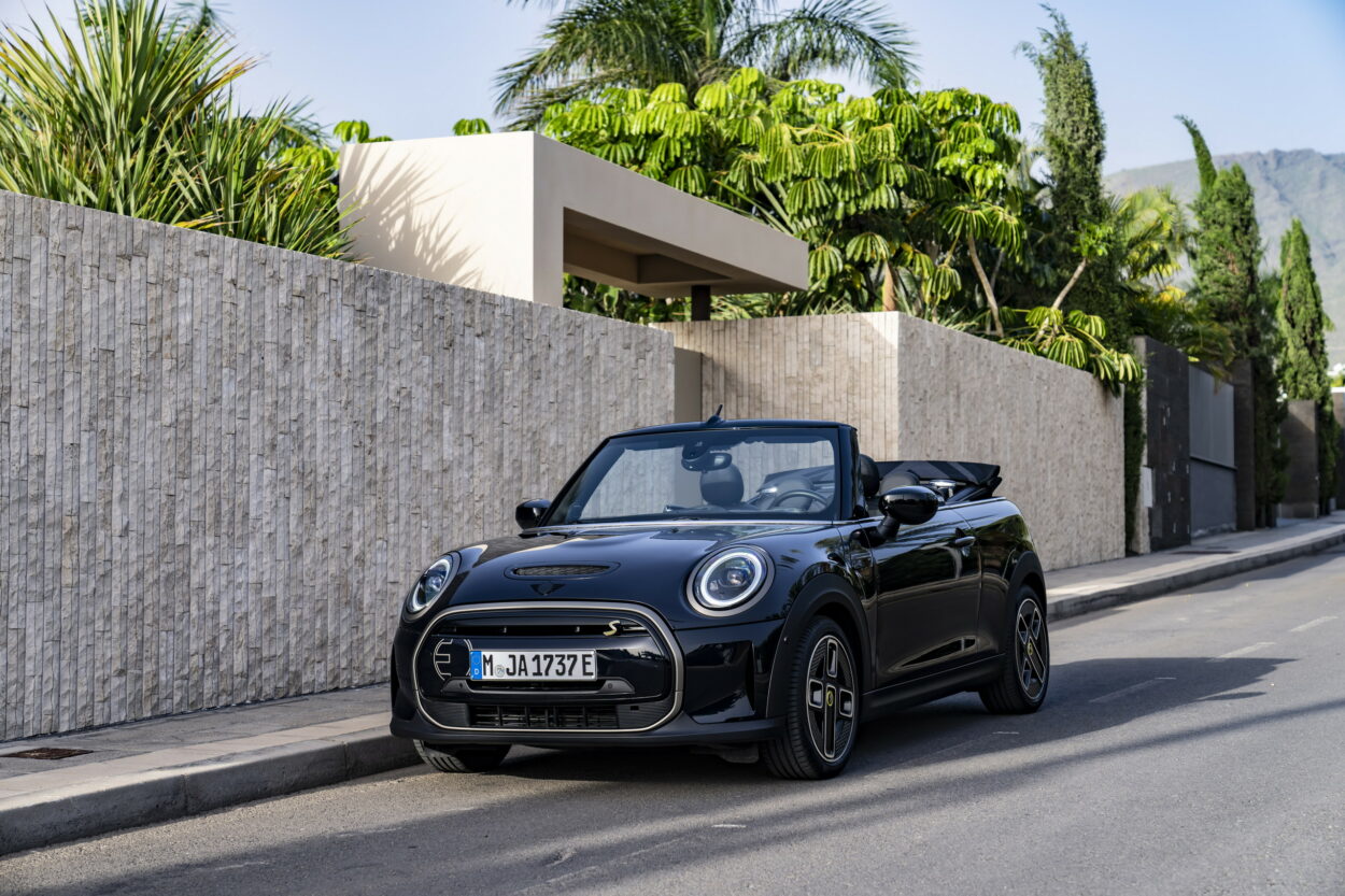 new mini electric convertible introduced as limited edition with open air go kart feel 210353 1