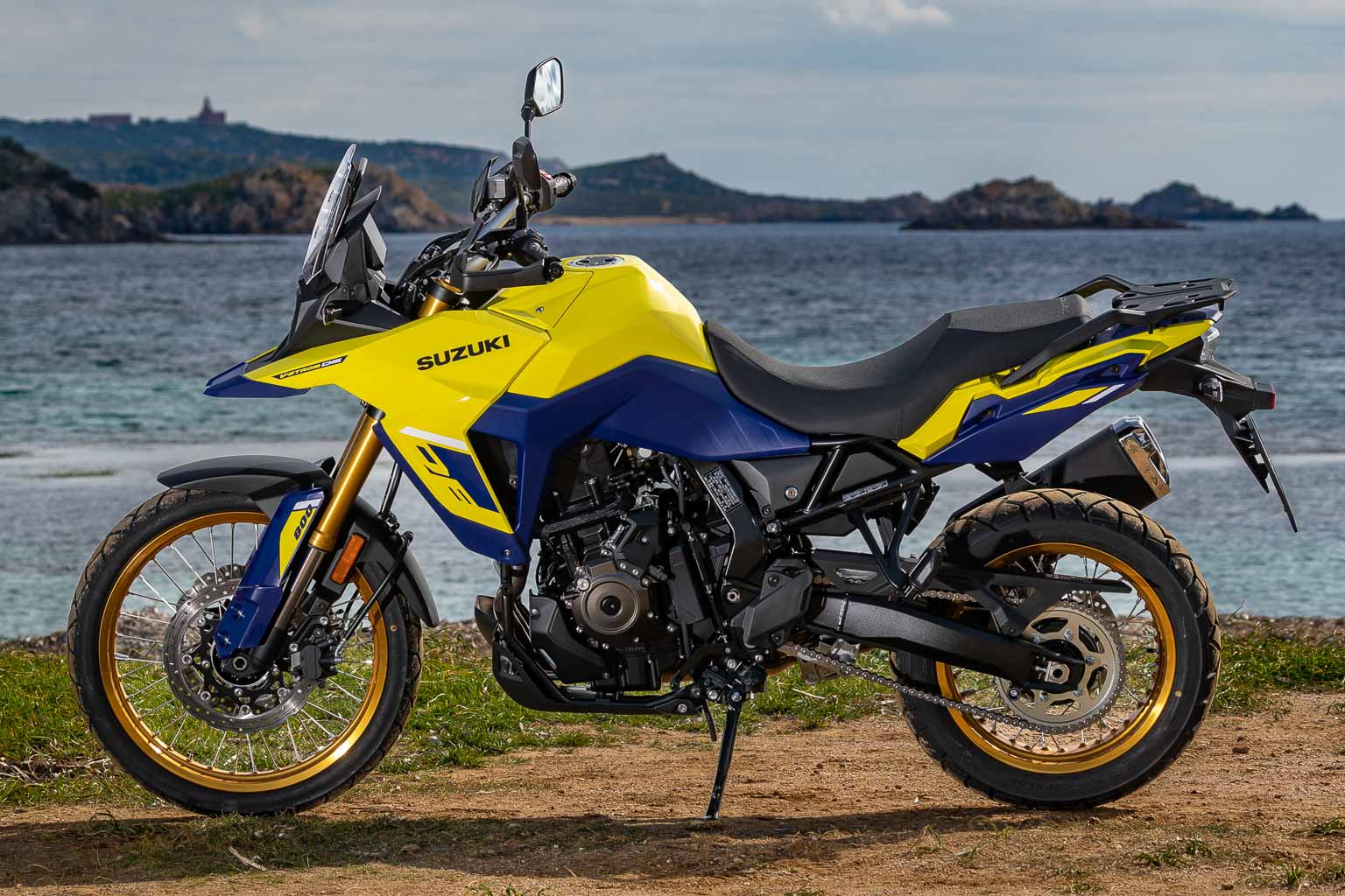Suzuki VStrom 800DE recensioni e opinioni degli esperti