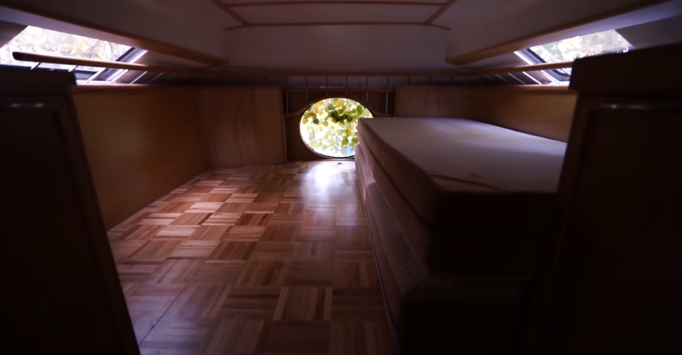 the roadyacht motorhome is the strangest most awesome diy conversion ever 18