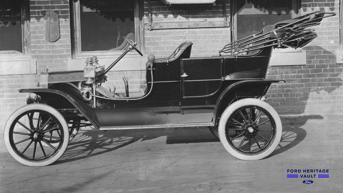 1908 Ford Model T Touring
