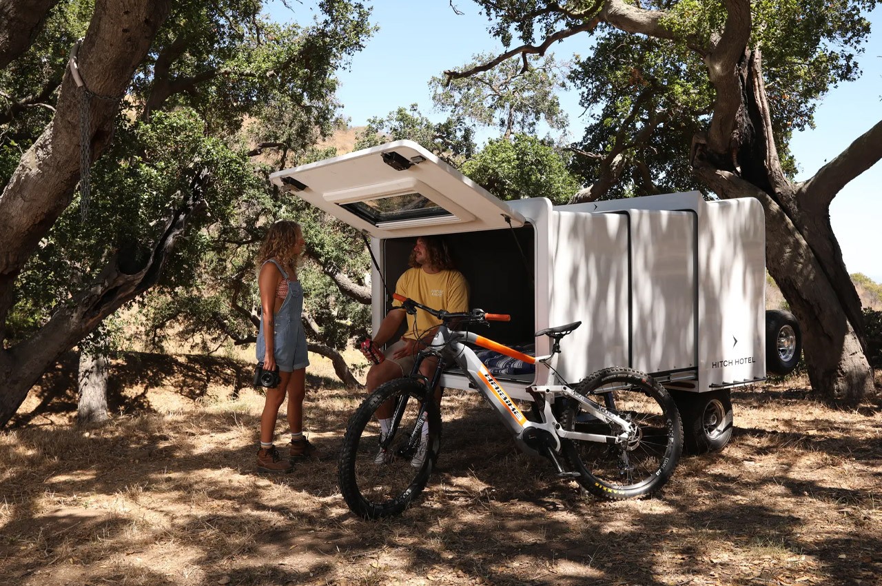 hitch hotel traveler is a box on wheels that expands into your hotel room at camp 9