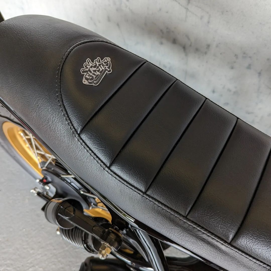 custom yamaha sr400 has an interesting backstory to complement the tasty looks 2