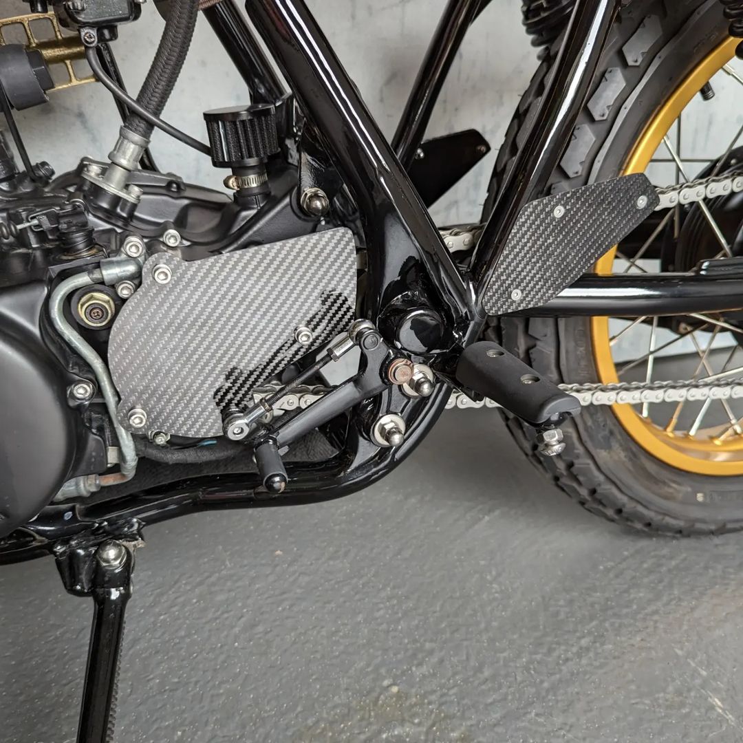 custom yamaha sr400 has an interesting backstory to complement the tasty looks 4