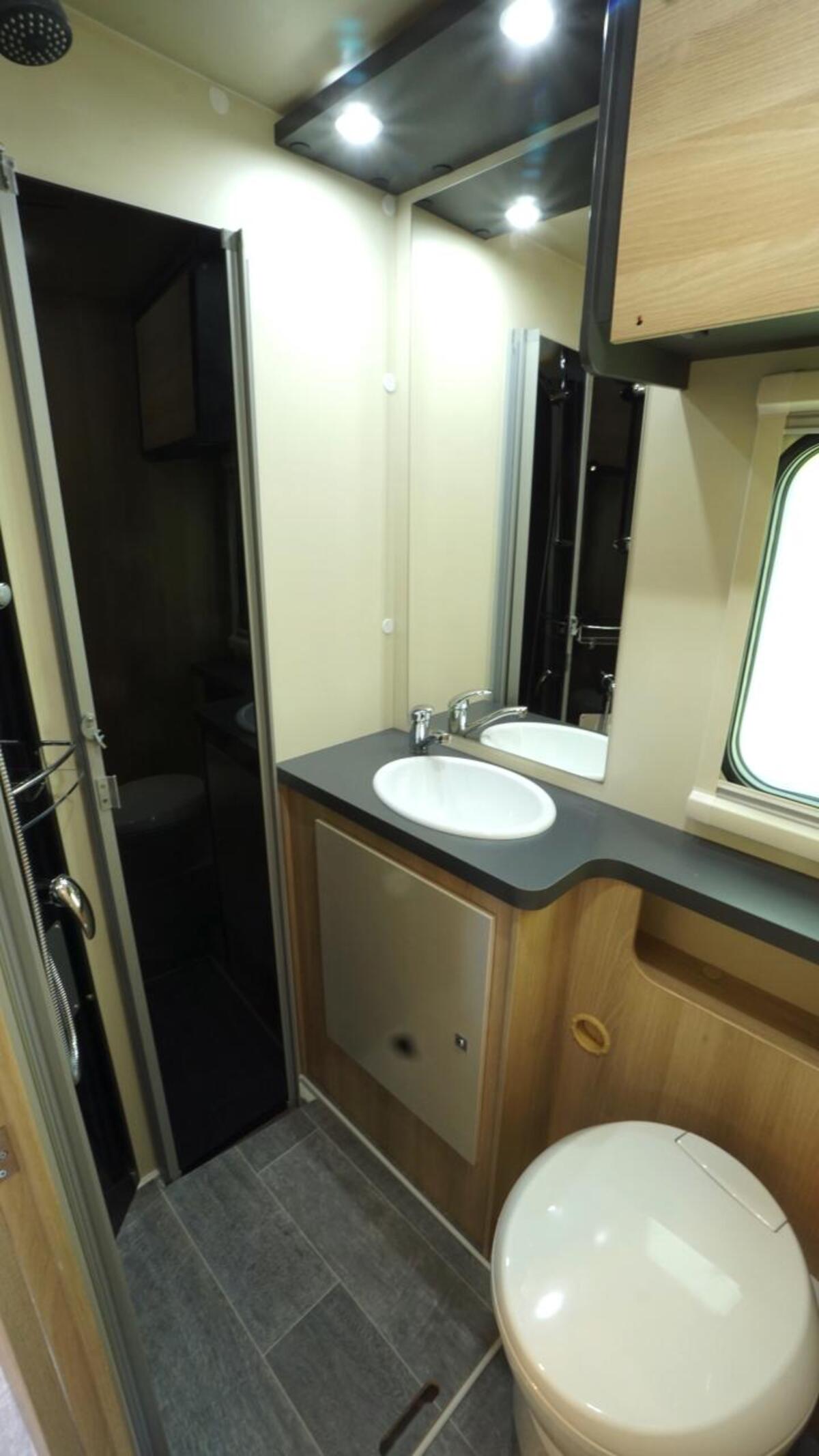 hd camping car itineo ps700 les photos du nouveau profile 4