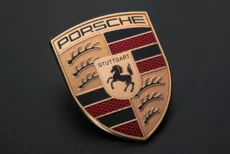 revised porsche crest logo june 2023 100887161 h