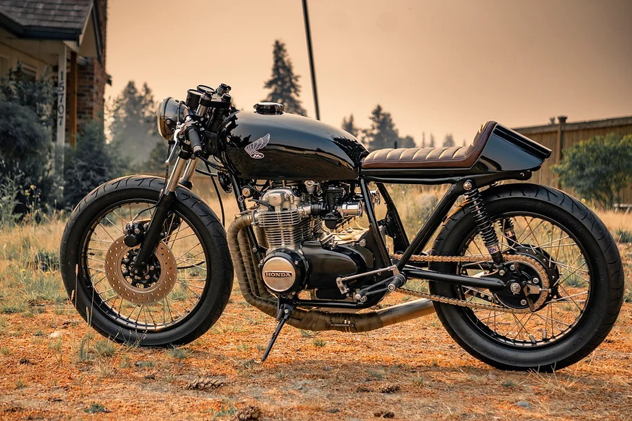 stripped down custom 1974 honda cb550 cafe racer is as stylish as they come 218417 1