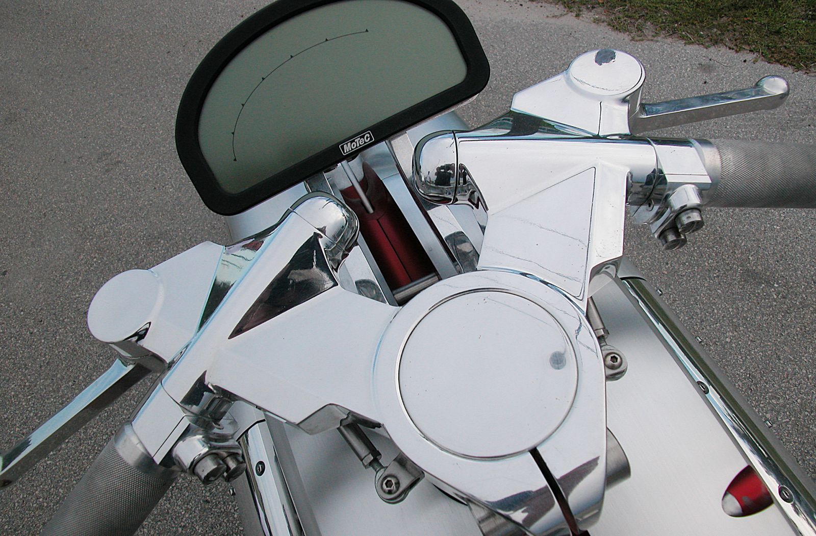 20 years ago dodge unveiled the tomahawk a v10 powered bike that s still insane today 7