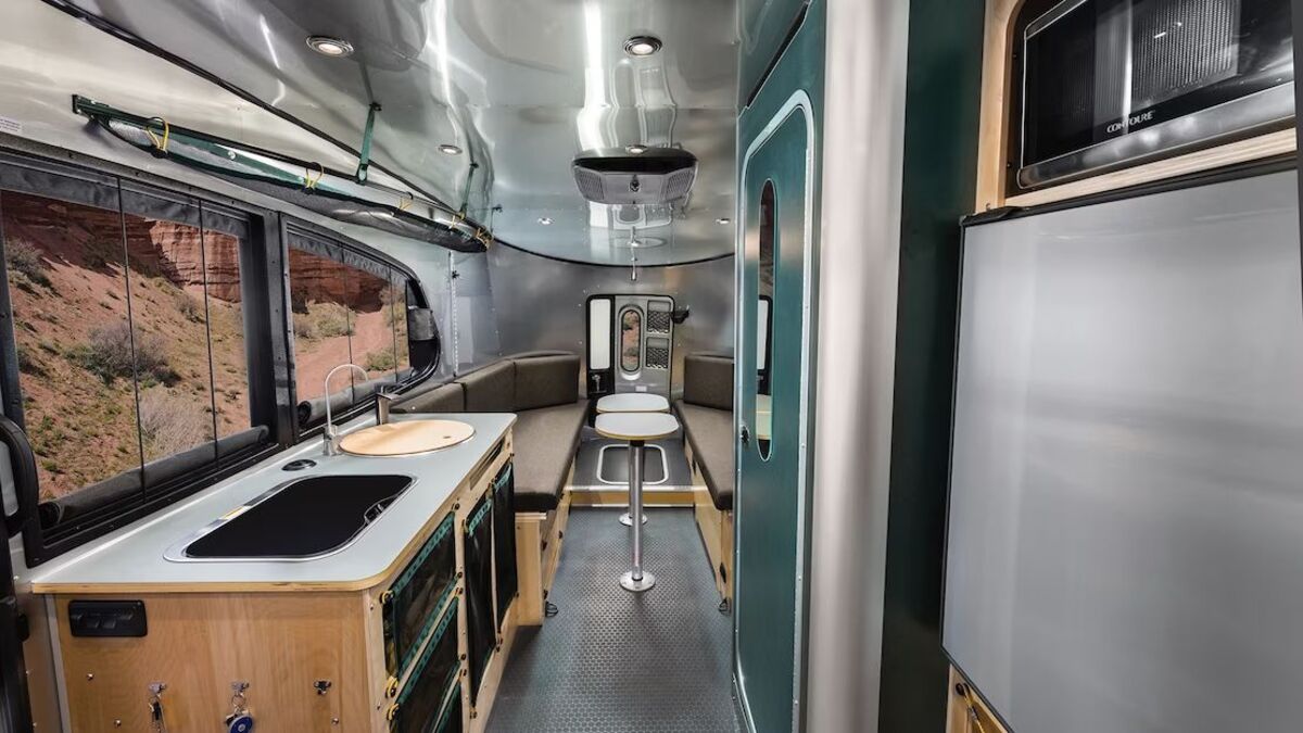 Airstream x REI Co op Special Edition Basecamp 20X 2024 Interior 4