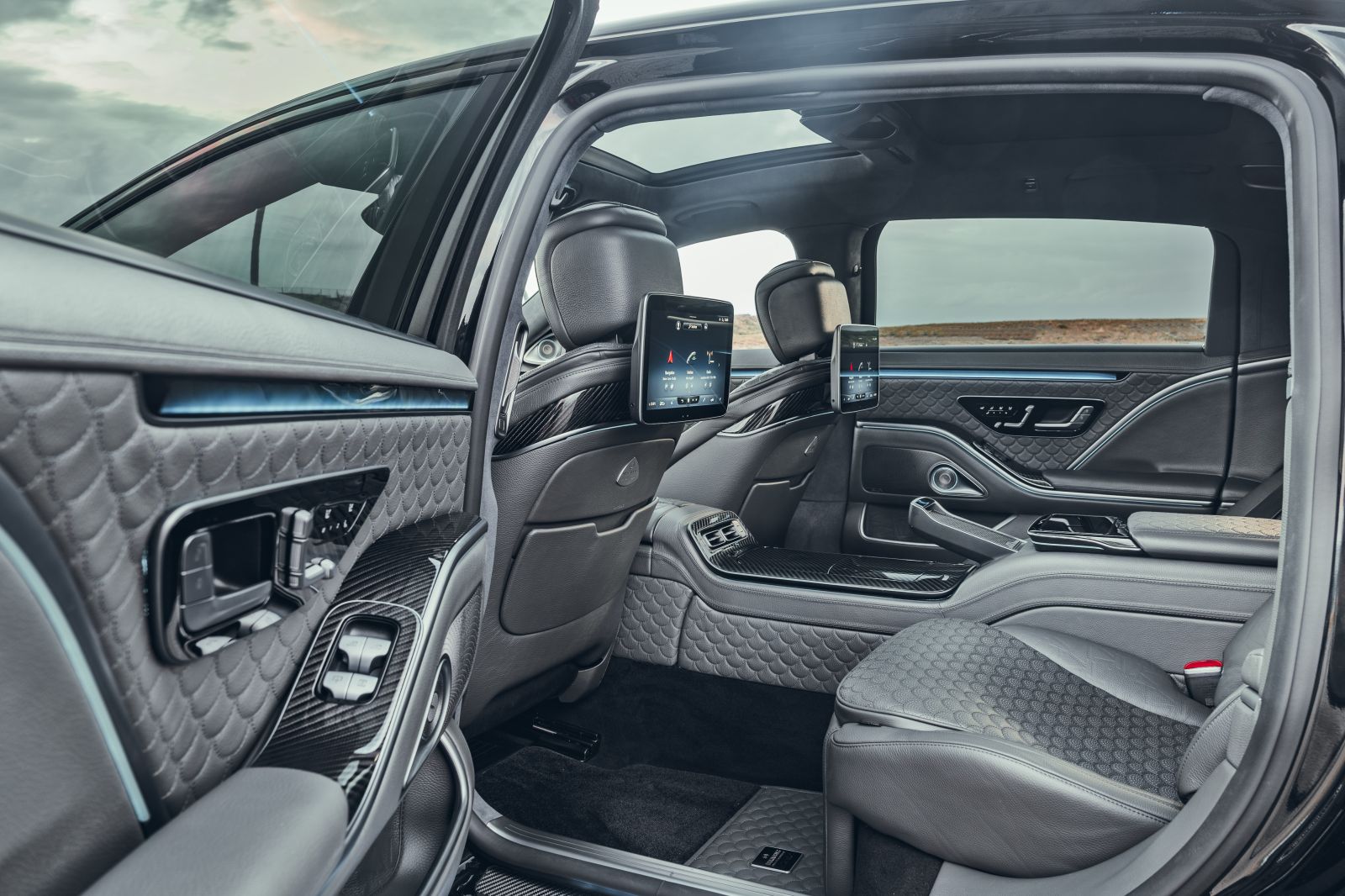 BRABUS 850 Outdoor 37
