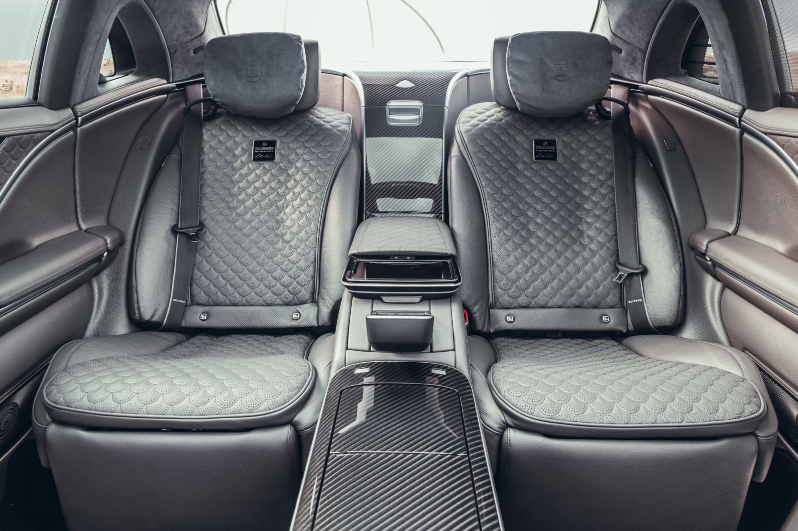 BRABUS 850 Outdoor 48