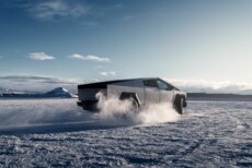 Cybertruck 75