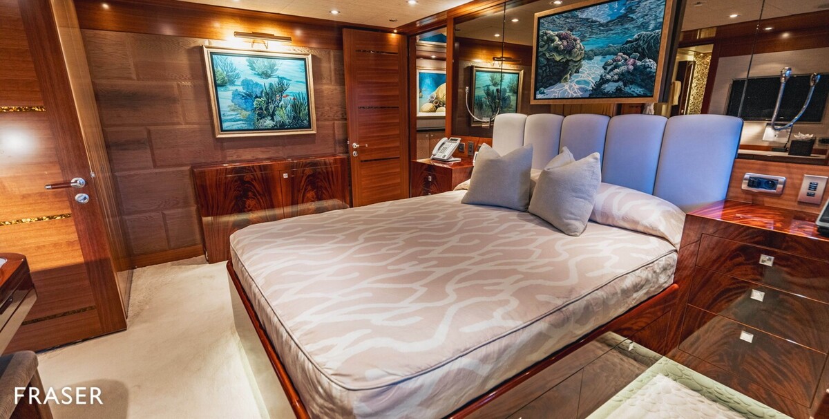 billionaire heiresss secretive luxury toy is one of the most beautiful superyachts today 17