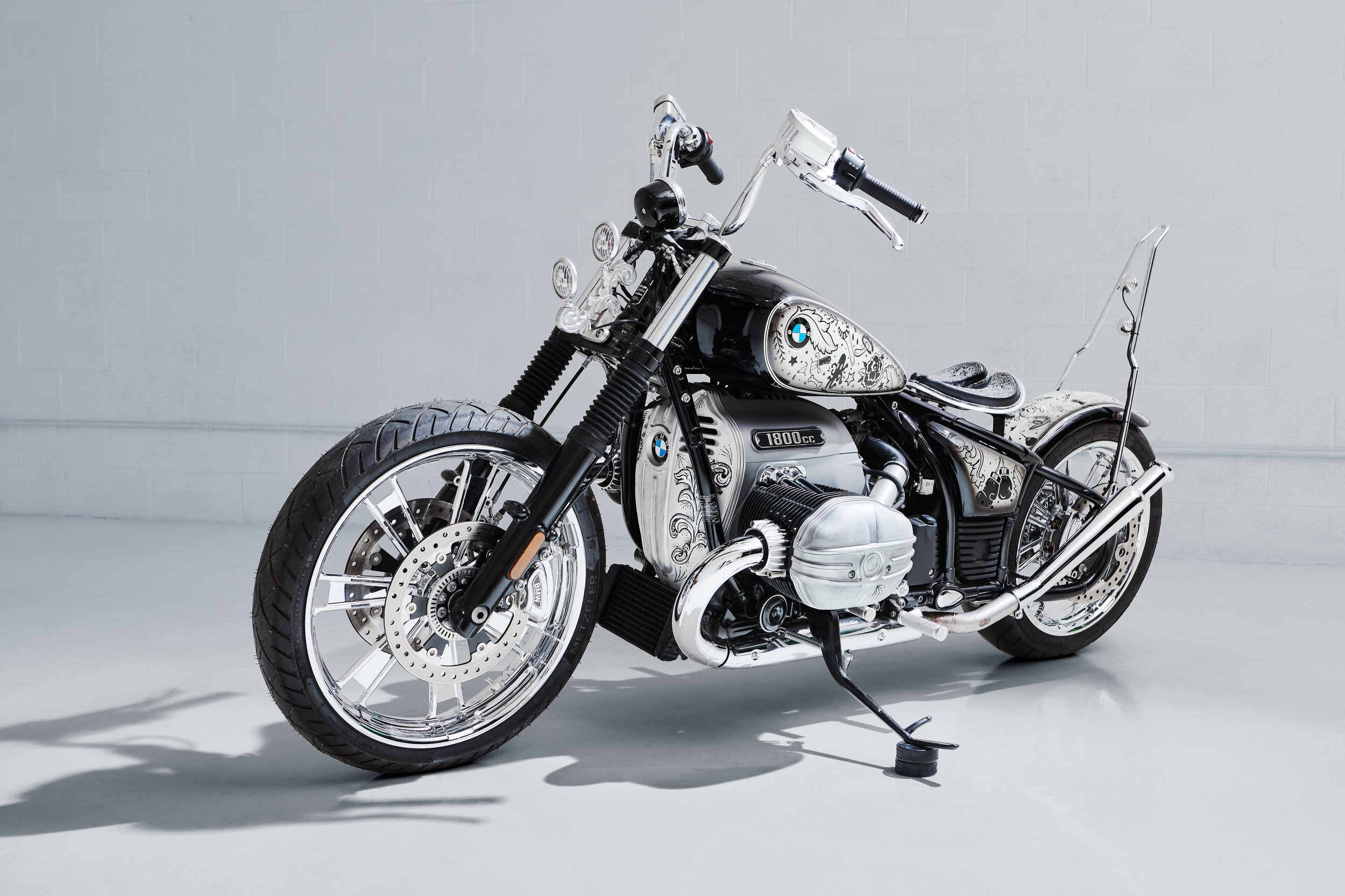 bmw r 18 el boxeador is a tattoo inspired custom chopper we cant get enough of 8