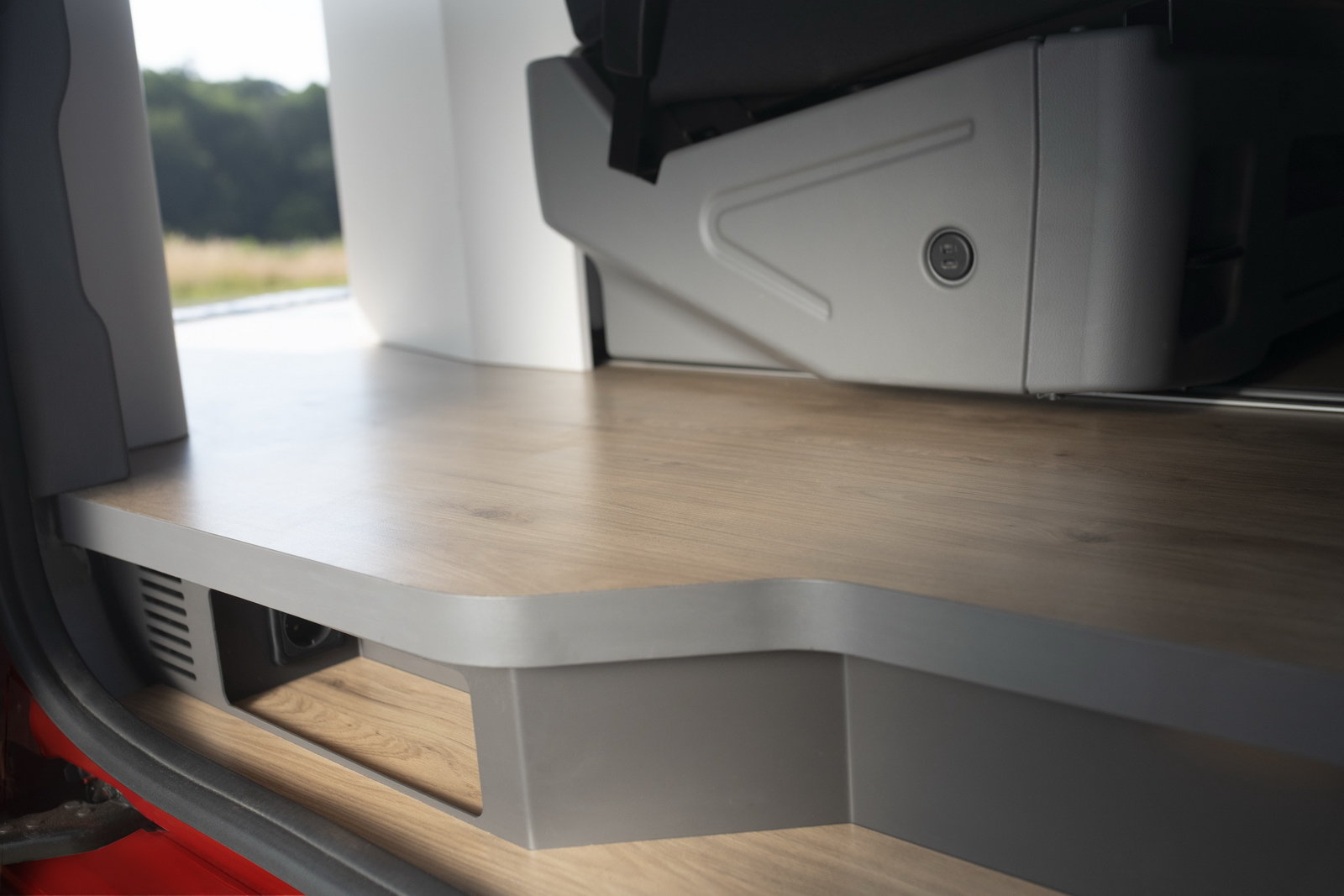 ford transit custom nugget 2024 camper 13