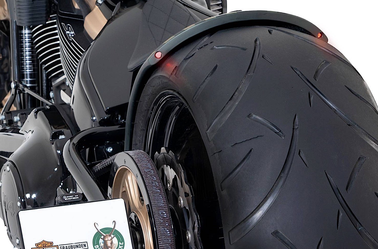 harley davidson fat boy screams the street belongs to me everyone gets out of the way 10
