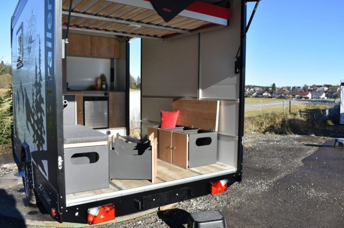 konig x trailer overdoes it on modularity so you wont miss home on the road 12