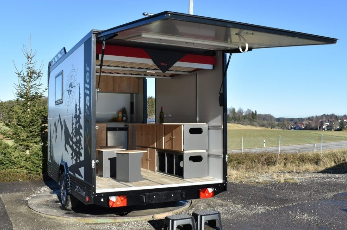 konig x trailer overdoes it on modularity so you wont miss home on the road 8