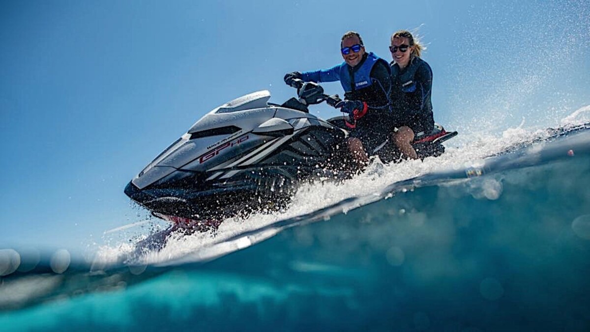 summer is about to end so yamaha is refreshing the waverunner jetski family 18