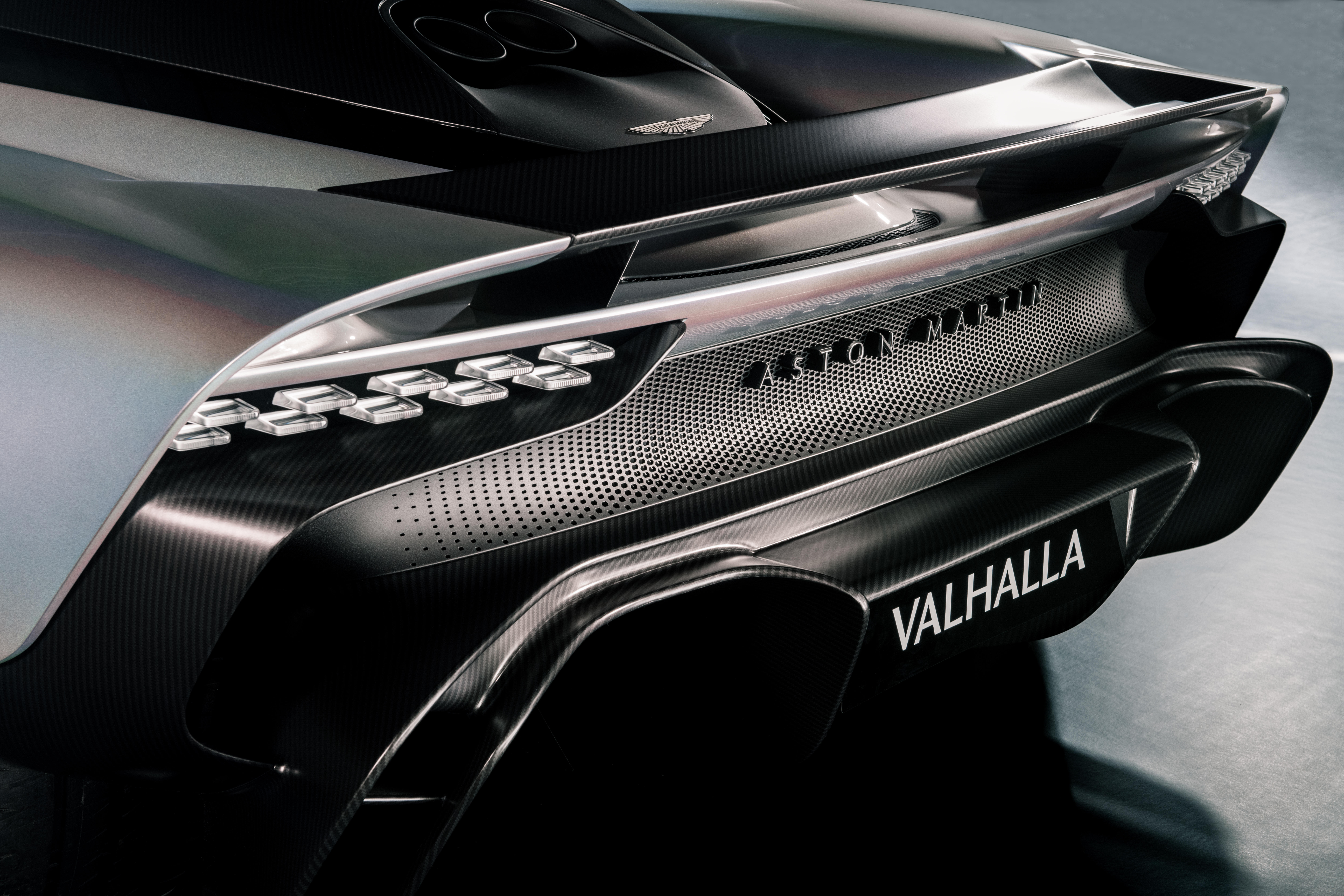 AstonMartinValhalla 09