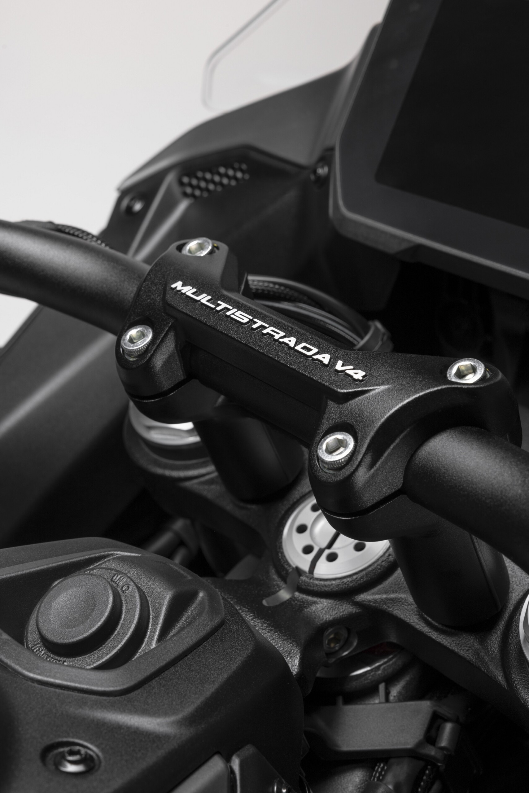 MY24 Ducati Multistrada V4s Grand Tour 037 UC549511 High scaled