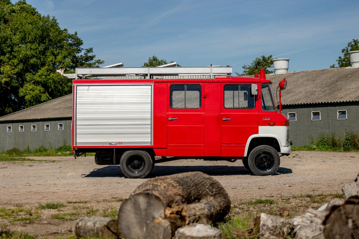 Mercedes Fire Truck Camper 10