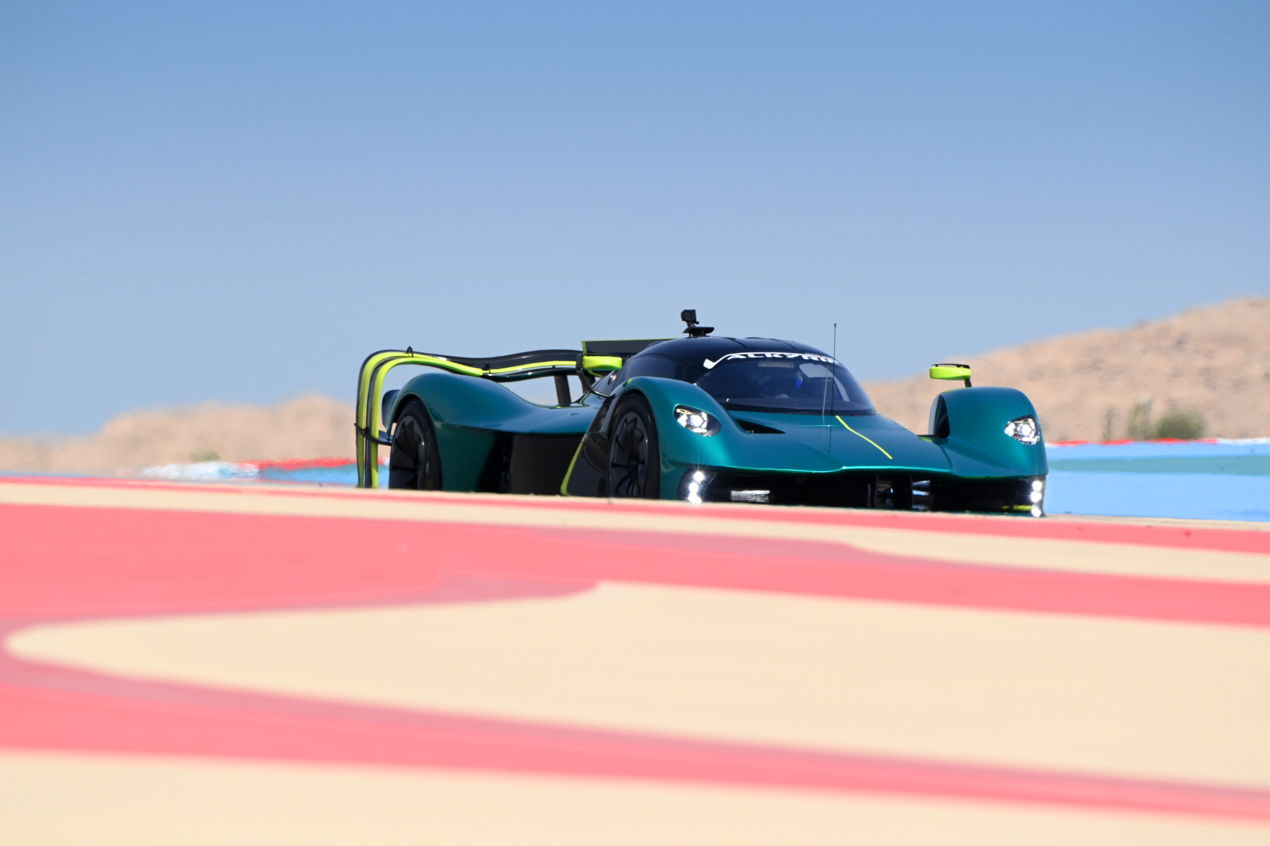 Valkyrie AMR Pro Bahrain 2022 04 scaled