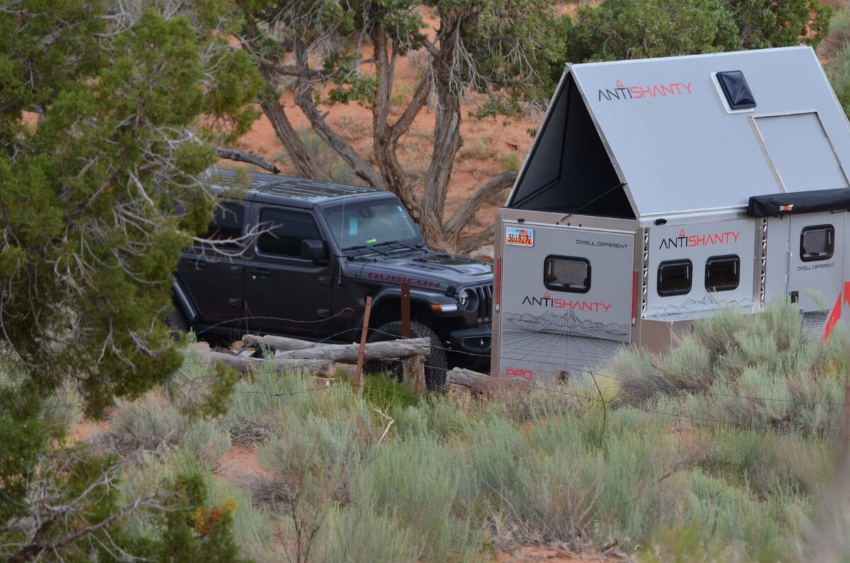 antishanty pro aims for ultralight tiny house but in off road capable trailer form 11