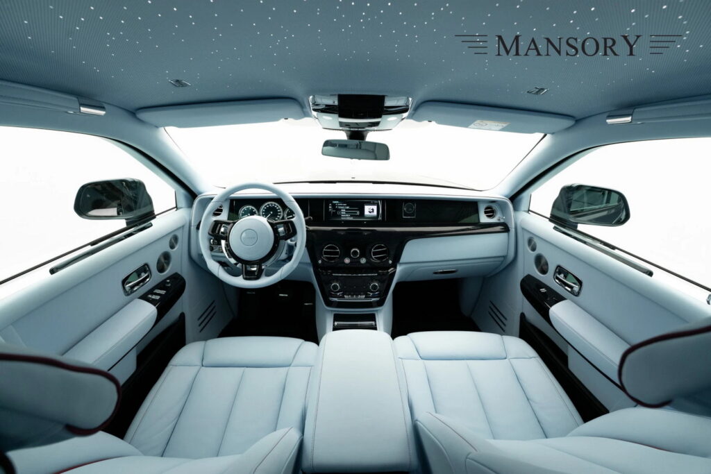 https www.carscoops.com wp content uploads 2023 09 Mansory Rolls Royce Phantom Pulse Edition 16 1024x683 1