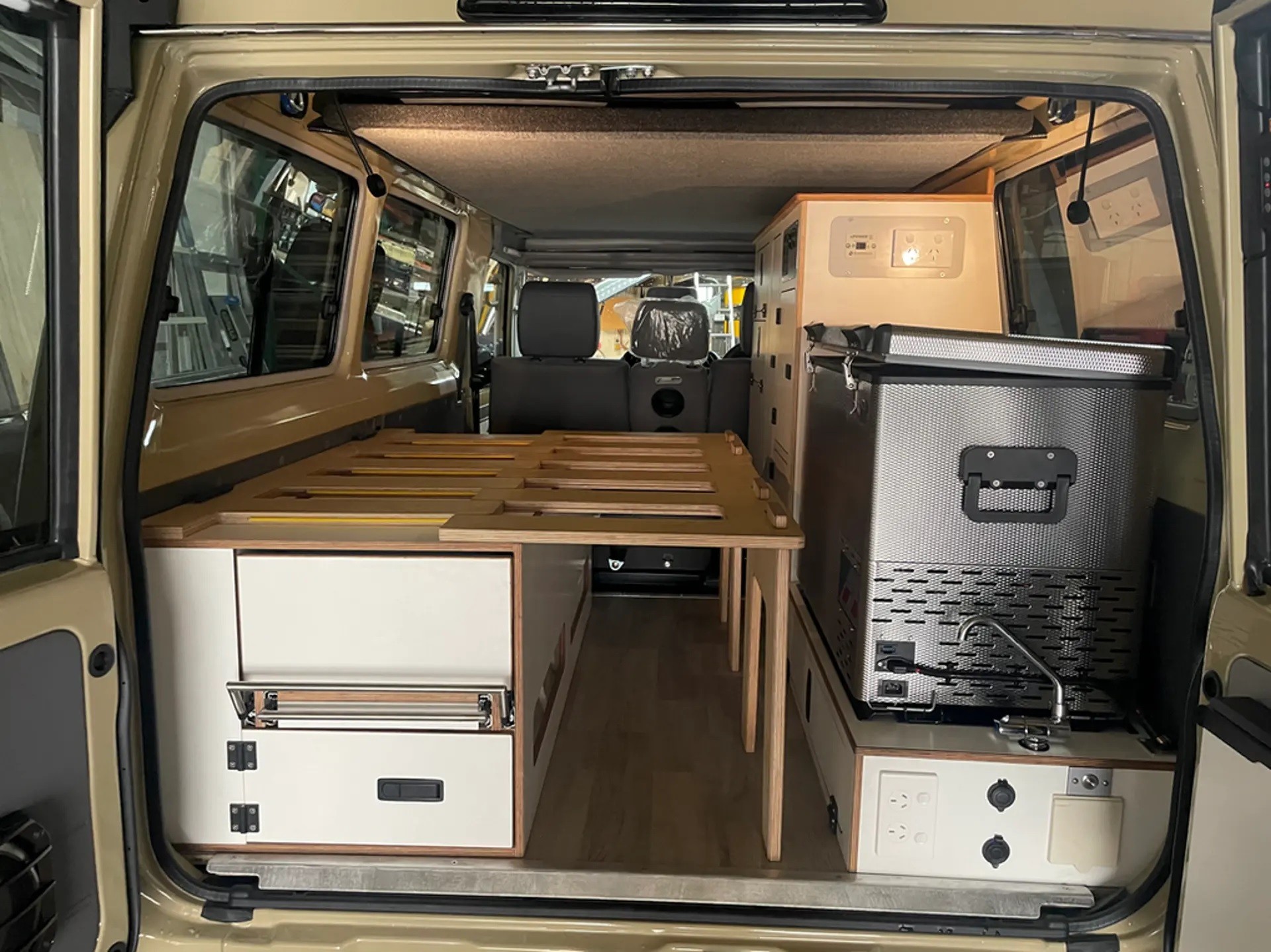 mulgo pop top conversion for the ineos grenadier offers owners versatility and comfort 8