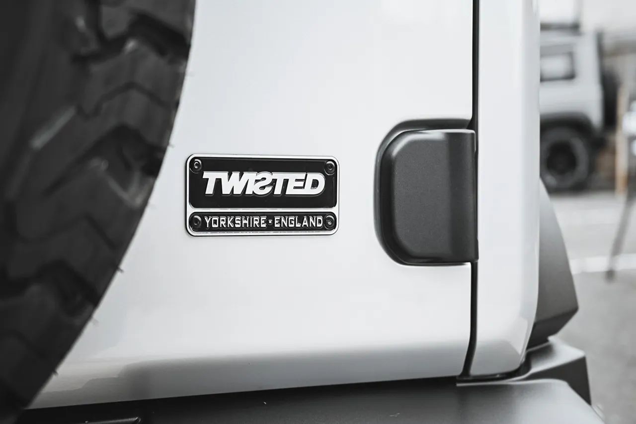 twisted suzuki jimny 202397300 1694444324 23